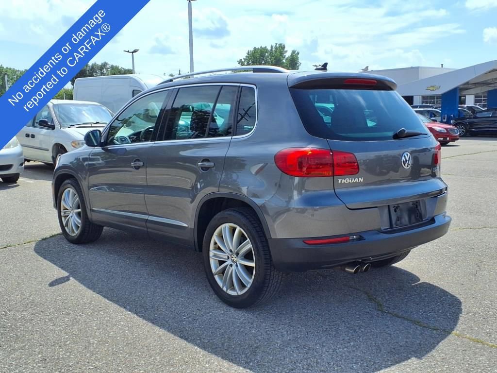 Thumbnail: 2014 Volkswagen Tiguan - 8