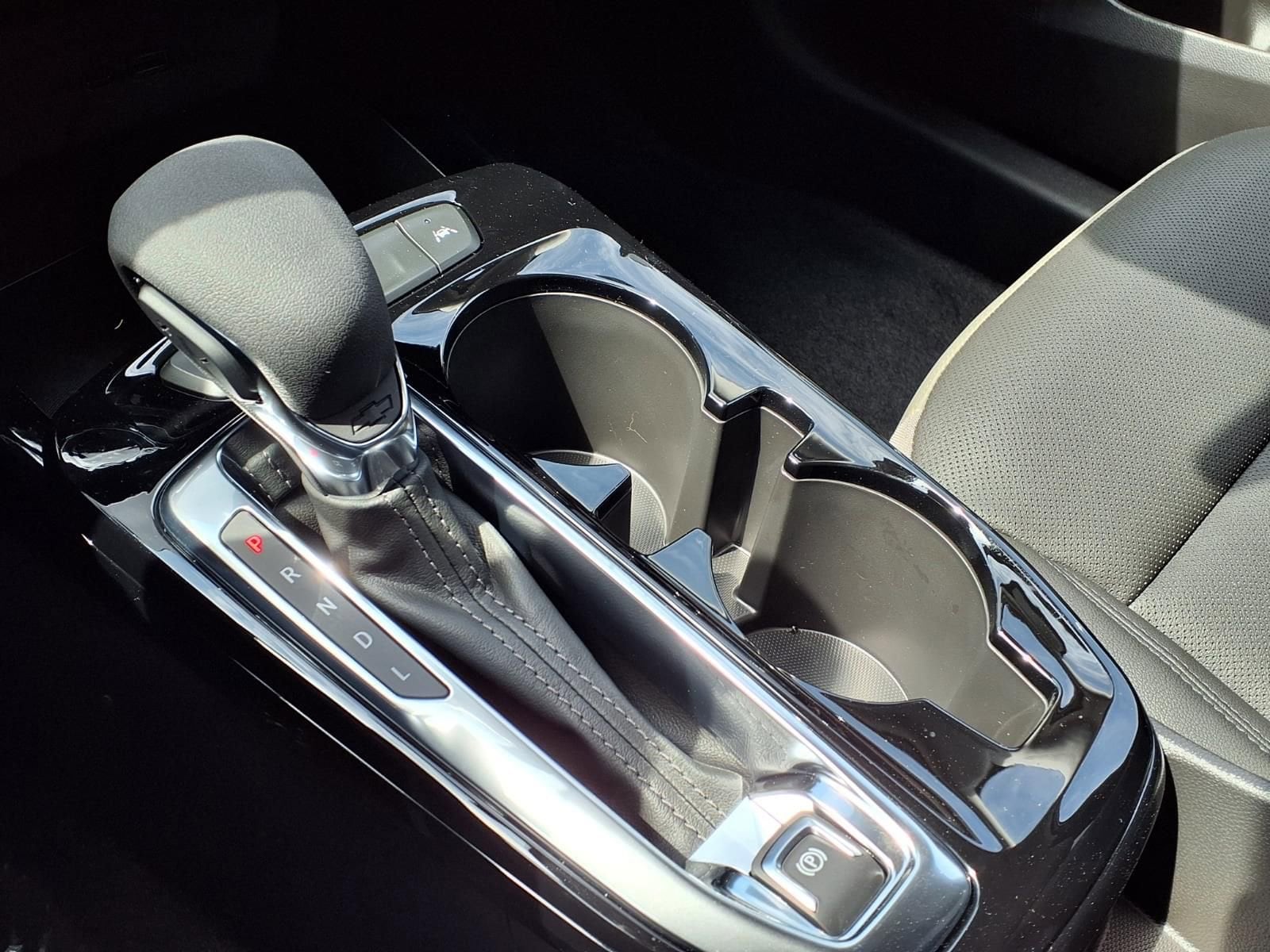 Thumbnail: 2026 Chevrolet Trax - 21