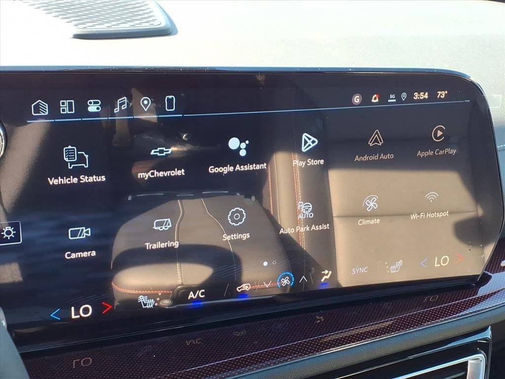 Thumbnail: 2026 Chevrolet Traverse - 19