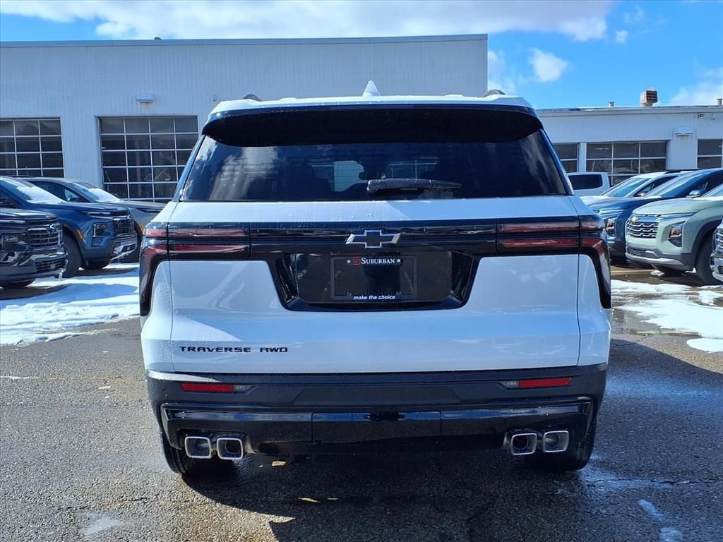 Thumbnail: 2026 Chevrolet Traverse - 5