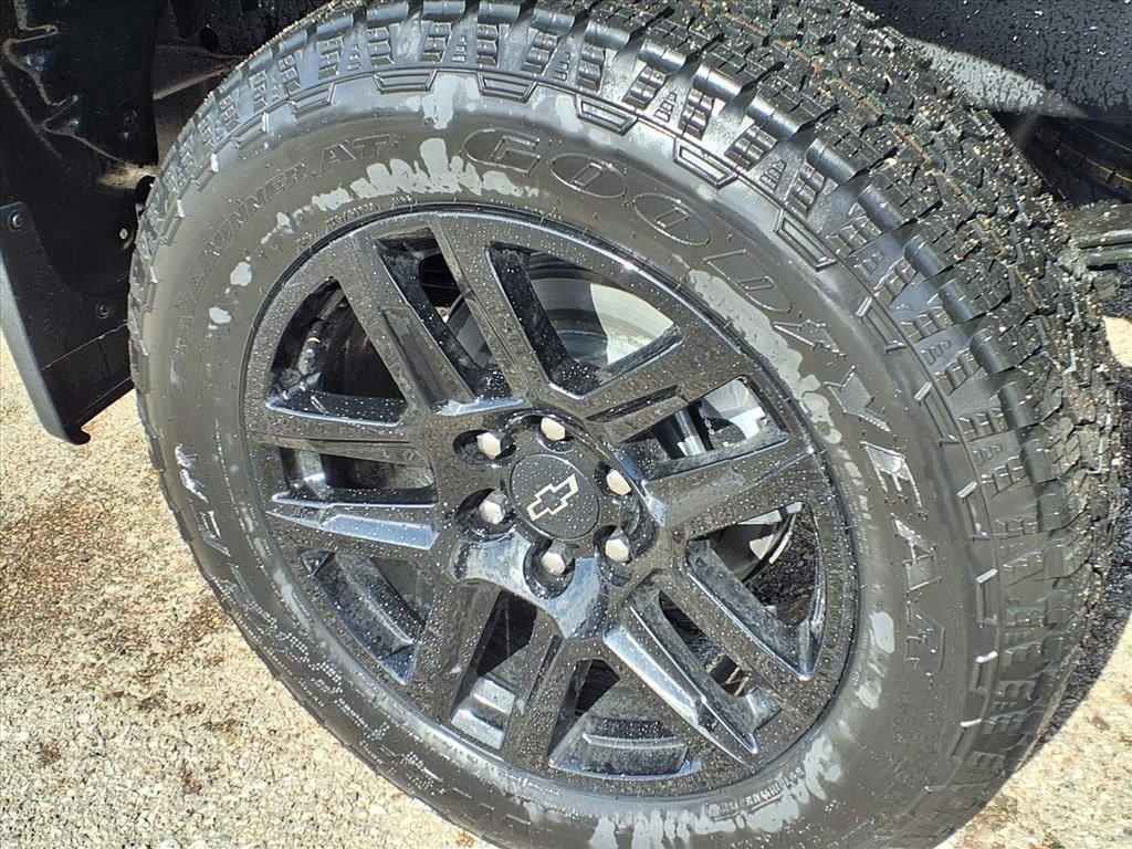 Thumbnail: 2026 Chevrolet Silverado 1500 - 7