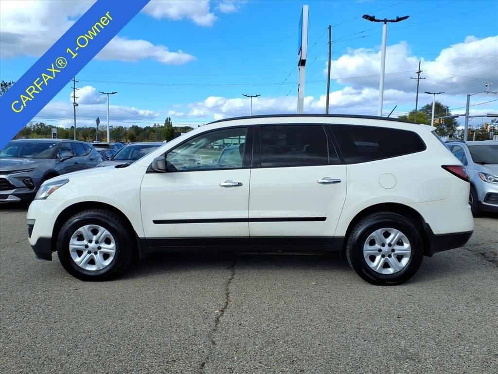 Thumbnail: 2014 Chevrolet Traverse - 8