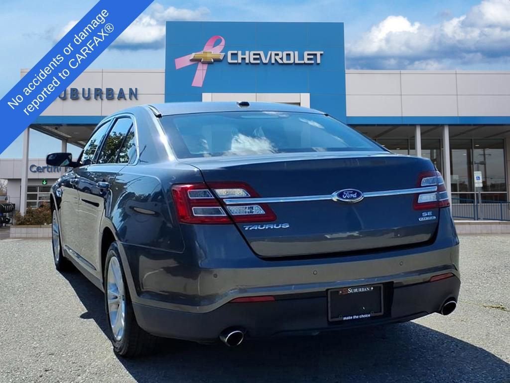 Thumbnail: 2016 Ford Taurus - 7