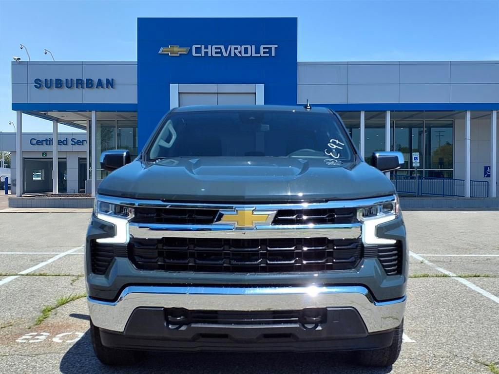 2026 Chevrolet Silverado 1500 LT photo 2