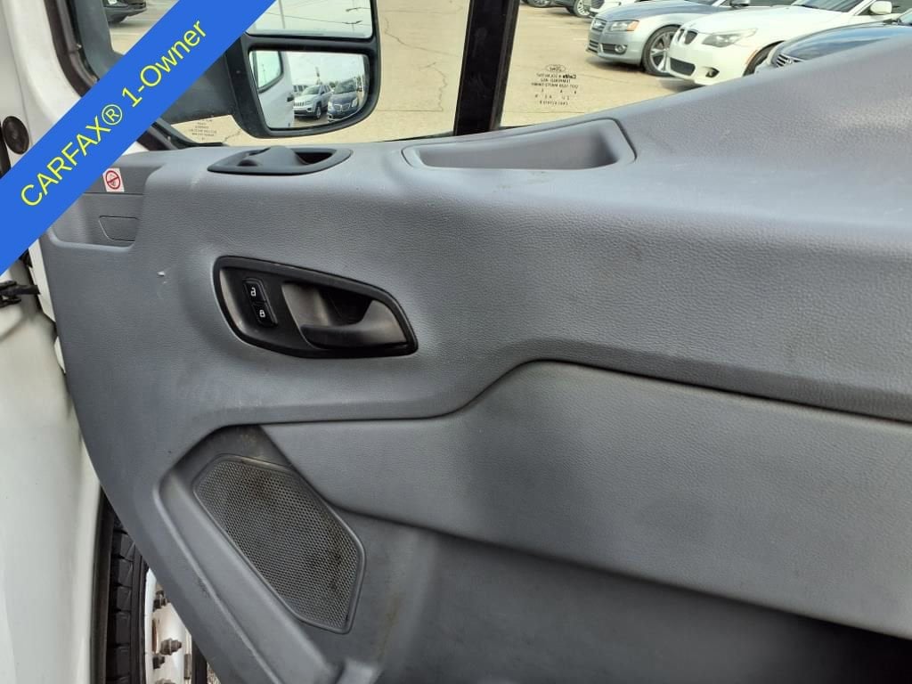 Thumbnail: 2019 Ford Transit Series - 15