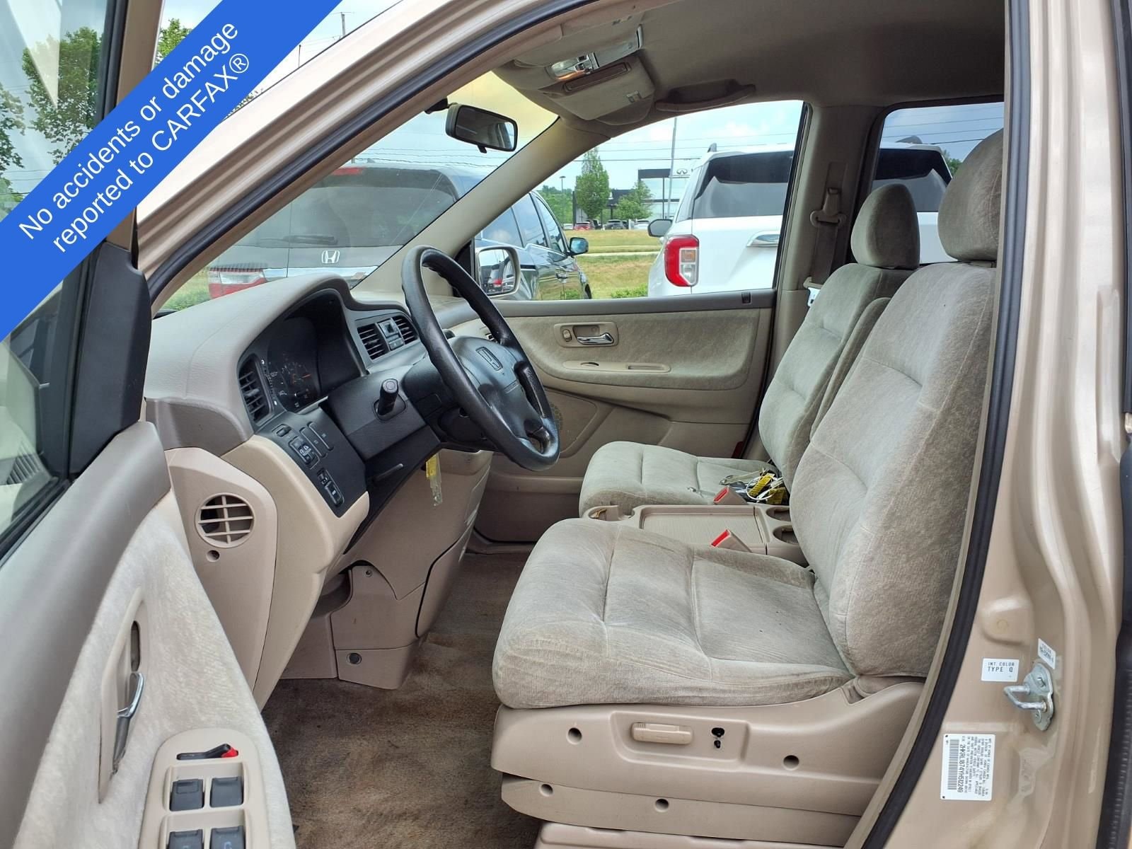 Thumbnail: 2000 Honda Odyssey - 14