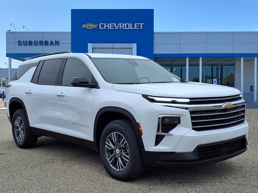 Thumbnail: 2026 Chevrolet Traverse - 3