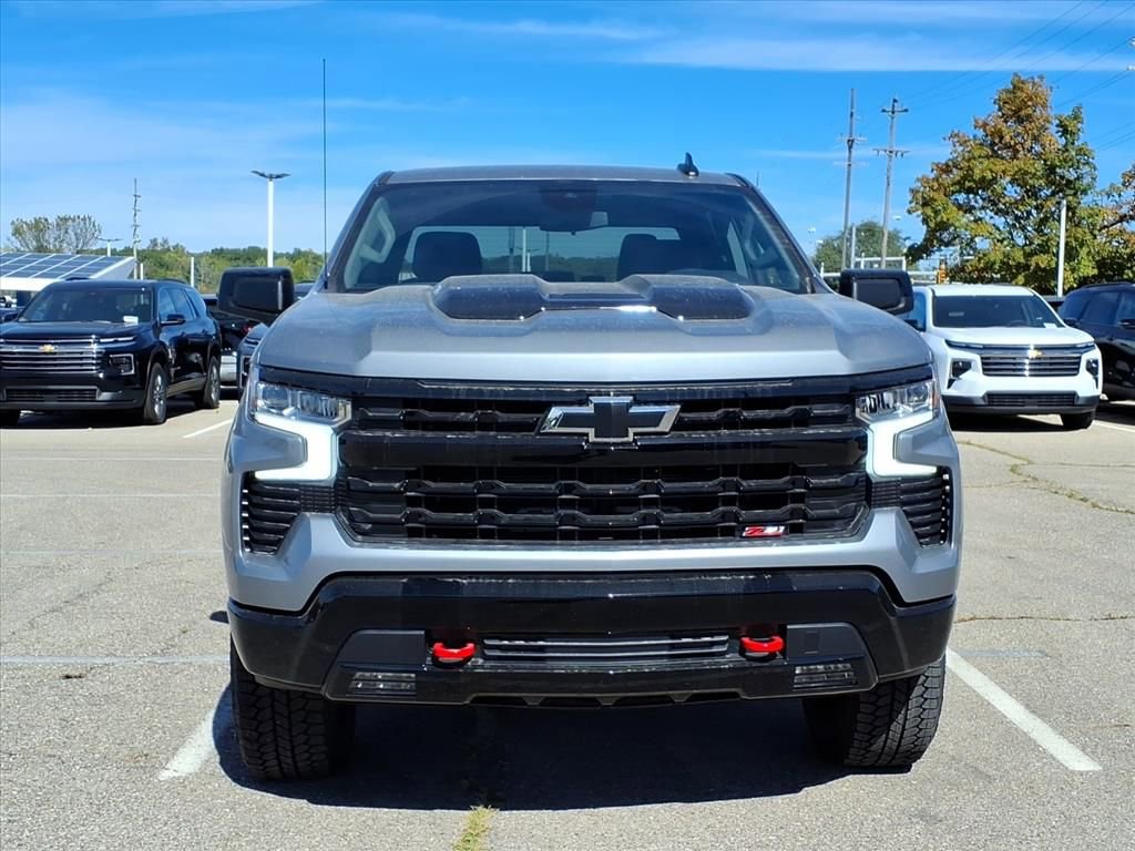 2026 Chevrolet Silverado 1500 LT Trail Boss photo 2