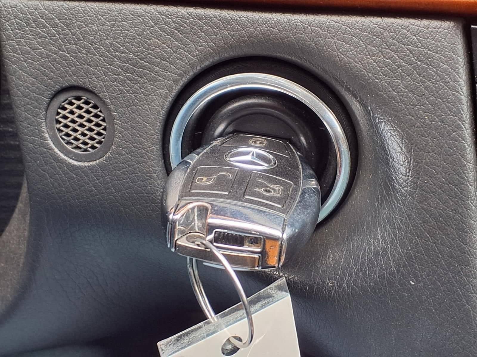 Thumbnail: 2006 Mercedes-Benz E-Class - 23