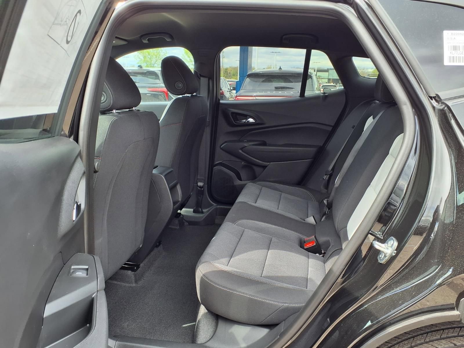 Thumbnail: 2026 Chevrolet Trax - 10