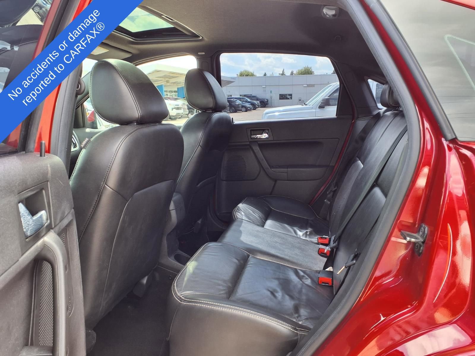 Thumbnail: 2010 Ford Focus - 10