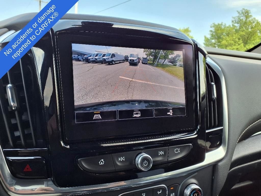 Thumbnail: 2023 Chevrolet Traverse - 21