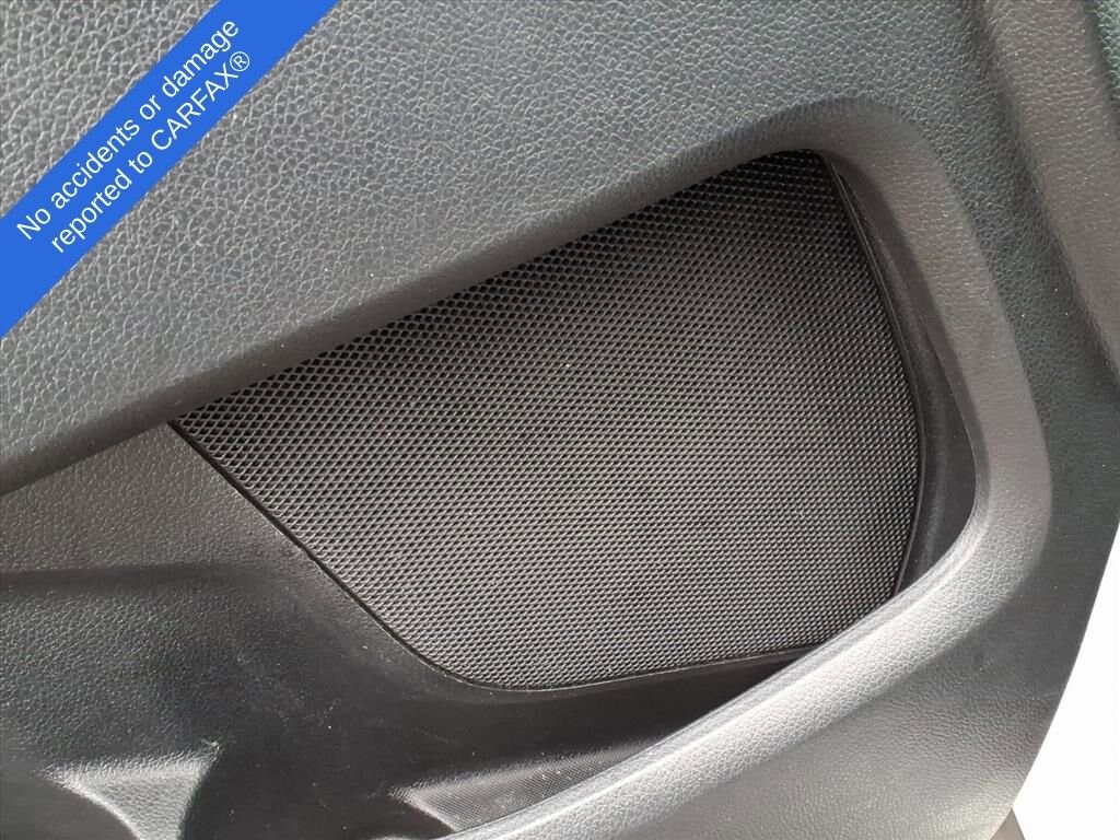 Thumbnail: 2018 Ford Explorer - 17