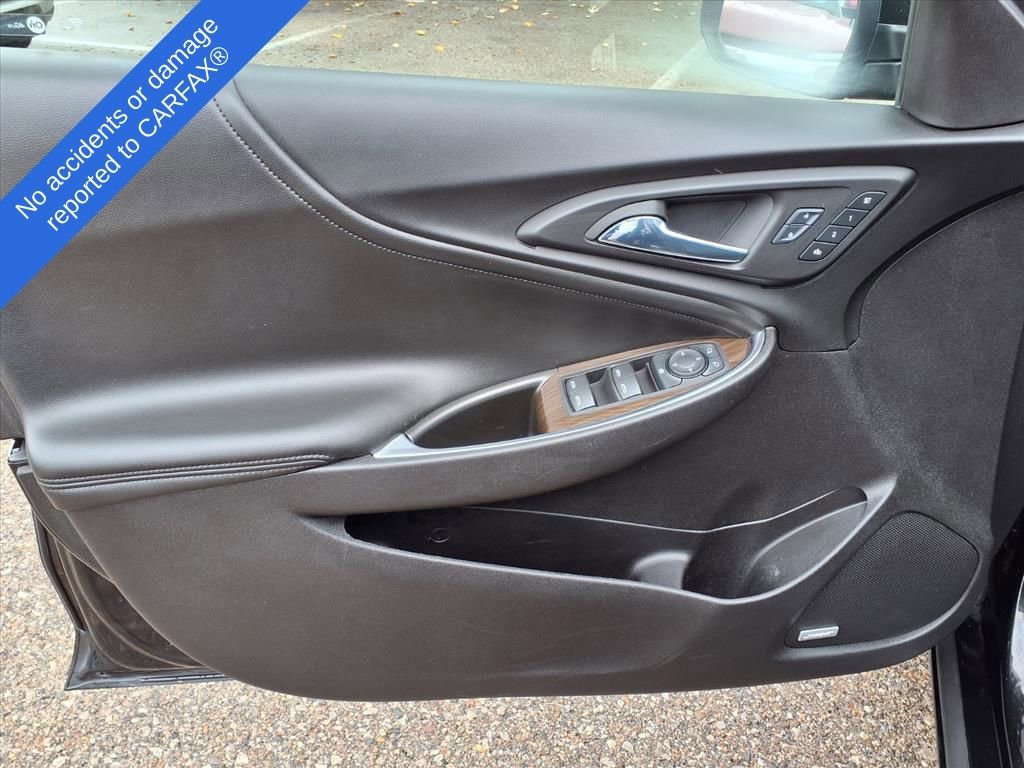 Thumbnail: 2016 Chevrolet Malibu - 15