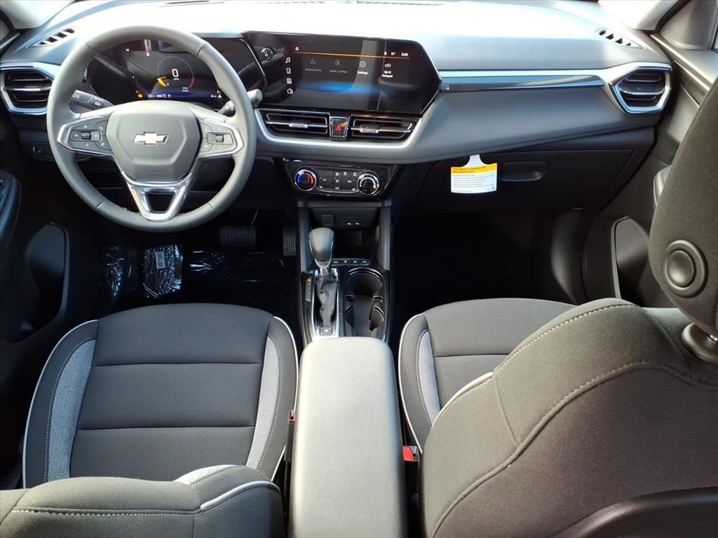 Thumbnail: 2026 Chevrolet TrailBlazer - 11