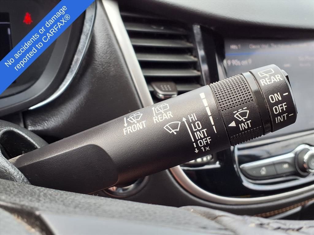 Thumbnail: 2019 Chevrolet Trax - 21