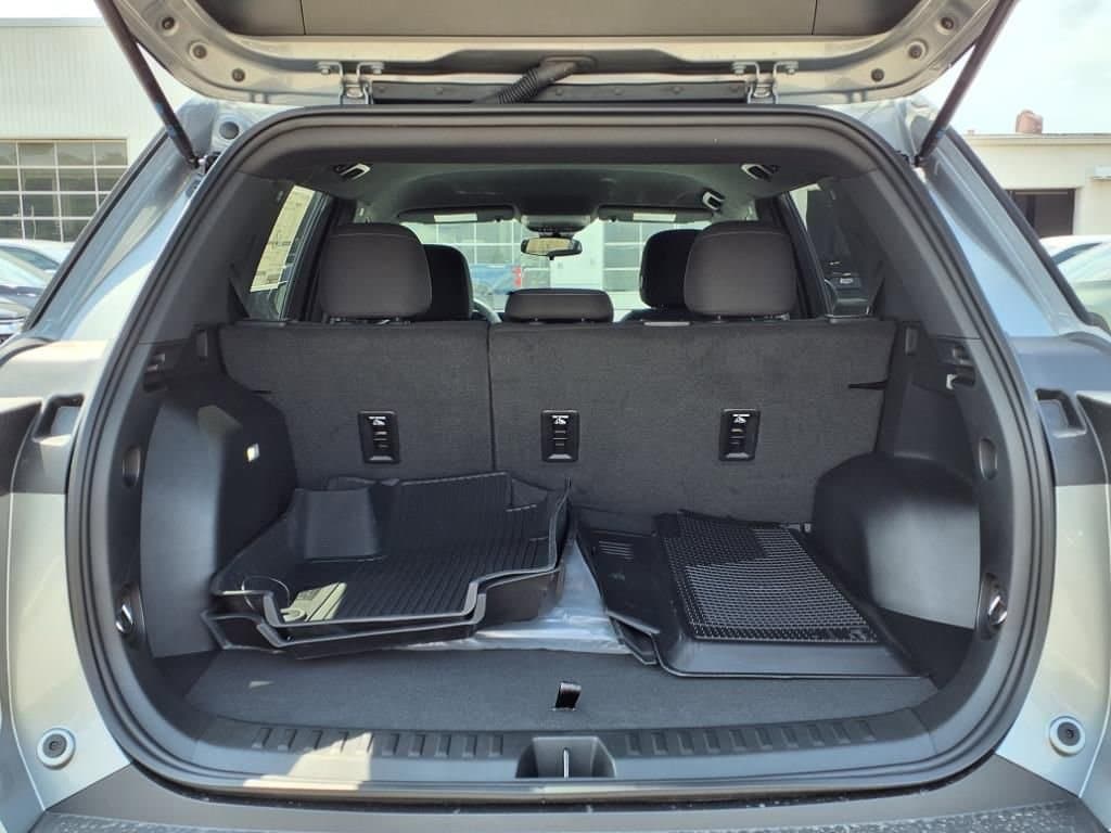 Thumbnail: 2026 Chevrolet Equinox - 8
