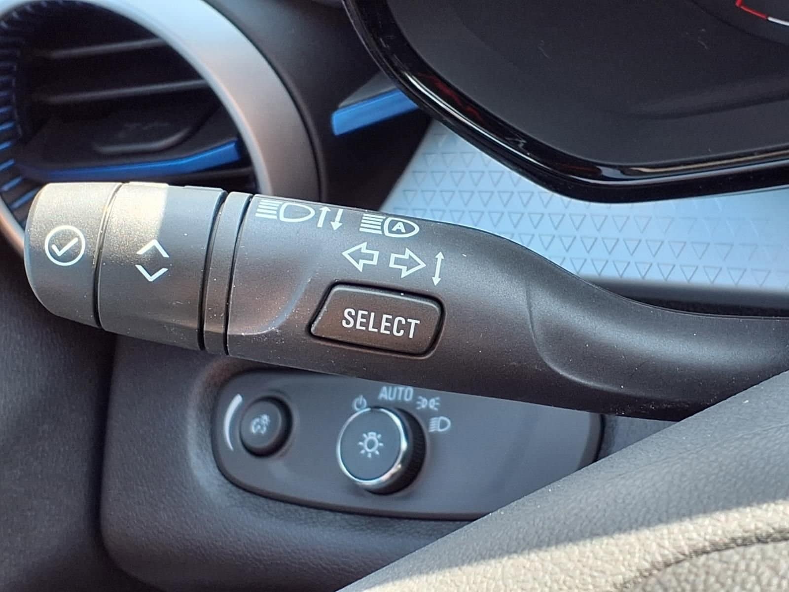 Thumbnail: 2026 Chevrolet Trax - 16