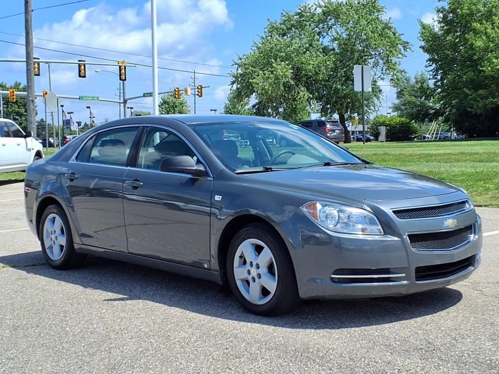 Thumbnail: 2008 Chevrolet Malibu - 3