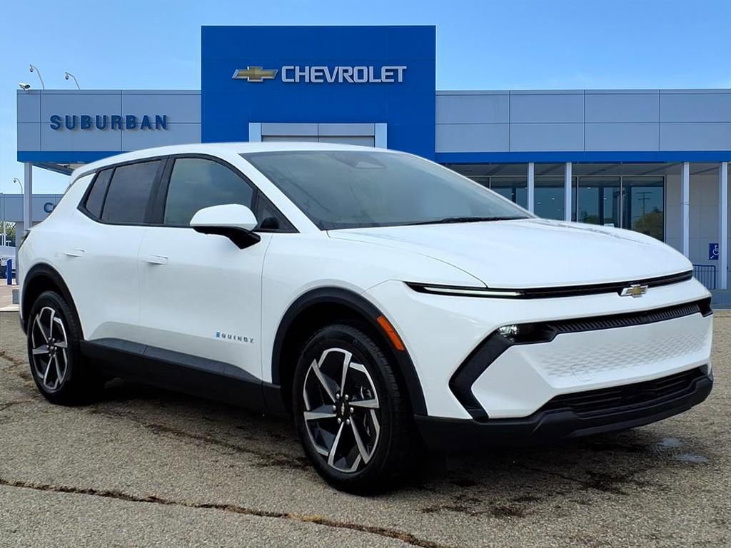 2026 Chevrolet Equinox EV 1LT photo 3