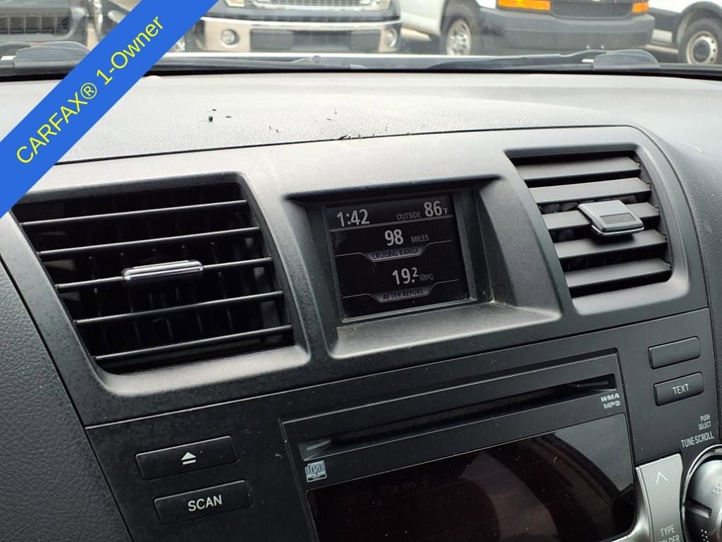 Thumbnail: 2012 Toyota Highlander - 27