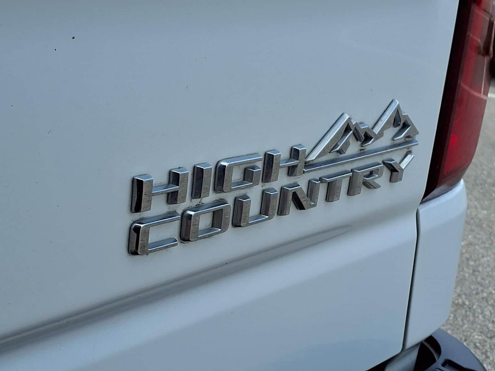 Thumbnail: 2022 Chevrolet Silverado 1500 - 8