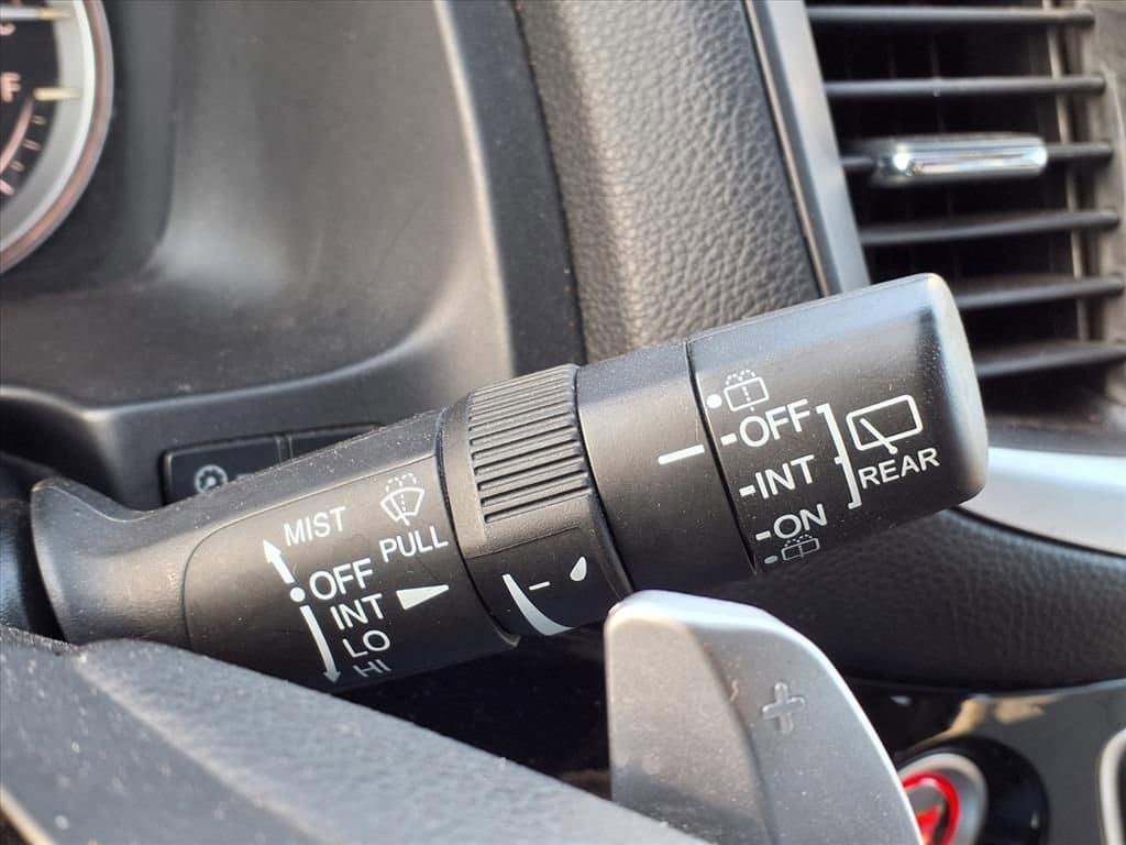 Thumbnail: 2017 Honda Pilot - 20