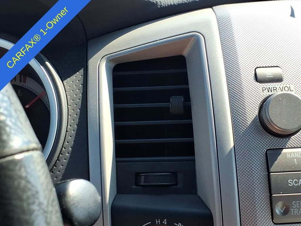 Thumbnail: 2011 Toyota Tacoma - 28