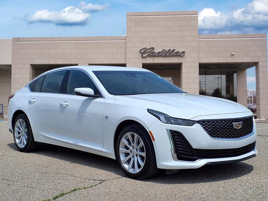 2023 Cadillac CT5 Luxury 3