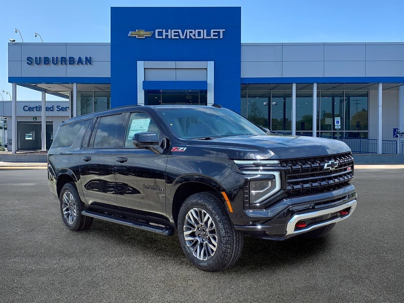 Thumbnail: 2026 Chevrolet Suburban - 3