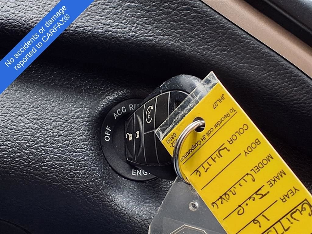 Thumbnail: 2016 Jeep Cherokee - 27