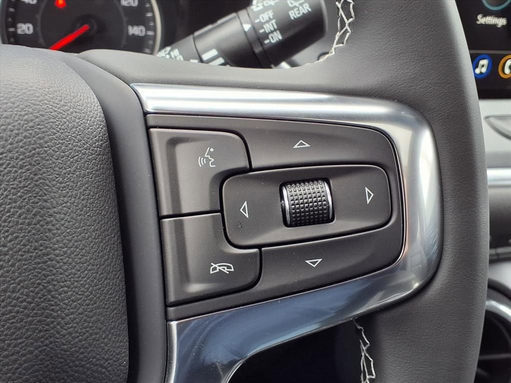 Thumbnail: 2026 Chevrolet Blazer - 19