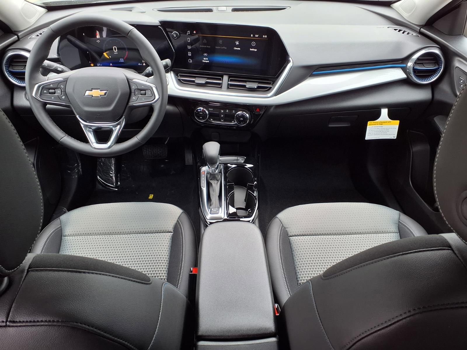 Thumbnail: 2026 Chevrolet Trax - 10