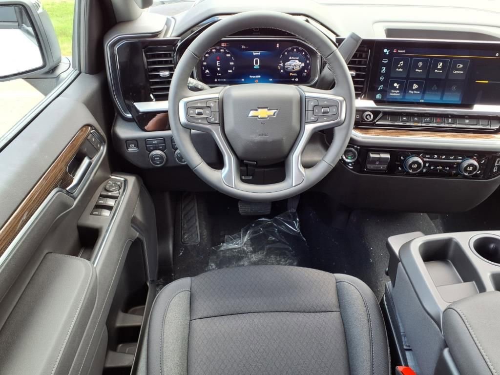 Thumbnail: 2026 Chevrolet Silverado 1500 - 10