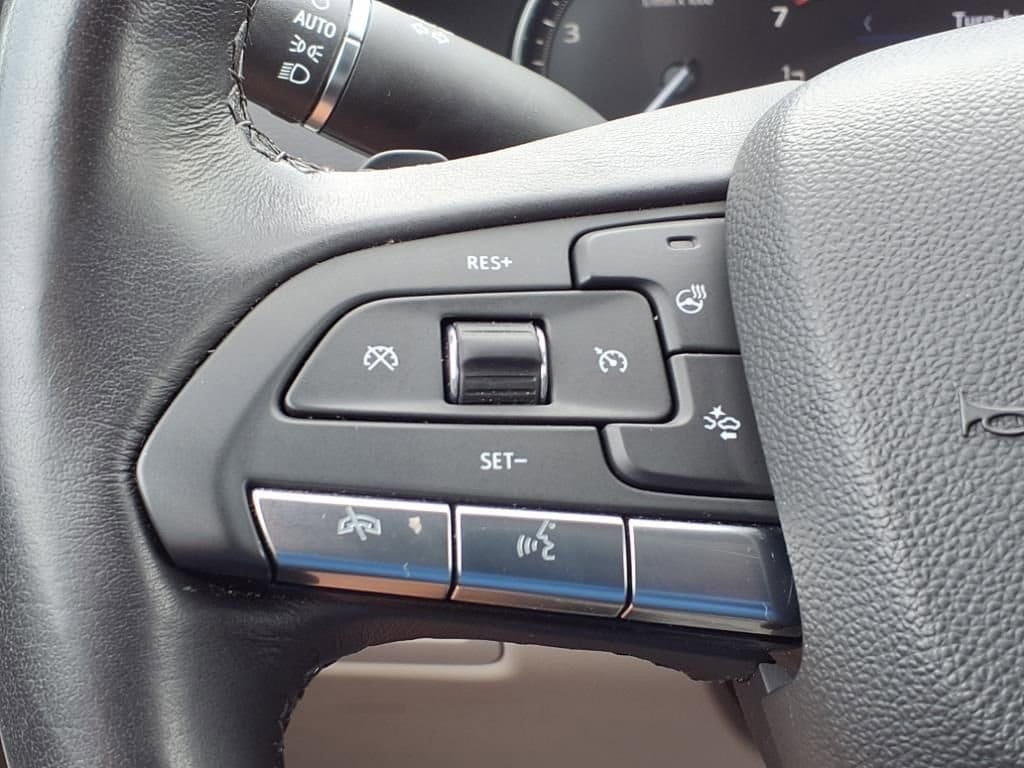 Thumbnail: 2023 Cadillac XT4 - 26