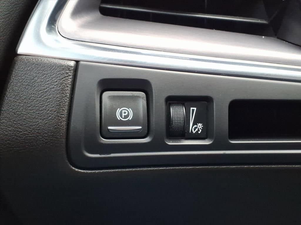 Thumbnail: 2022 Cadillac XT5 - 28