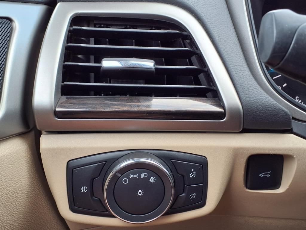 Thumbnail: 2014 Ford Fusion - 27