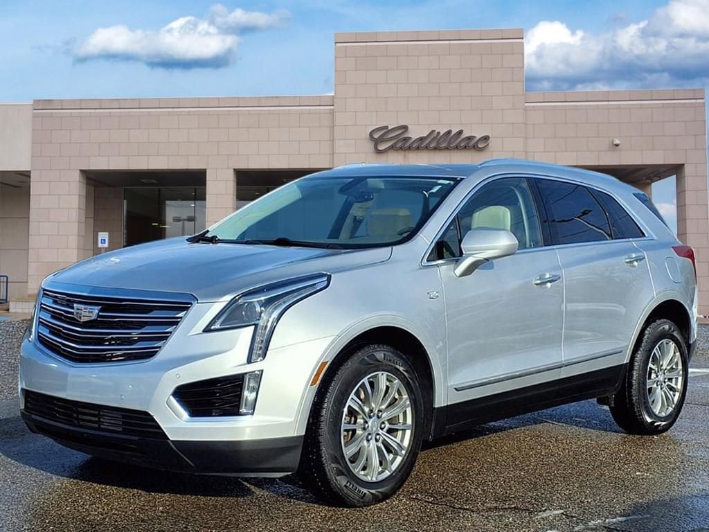 Used 2018 CADILLAC XT5 Luxury FWD SUV