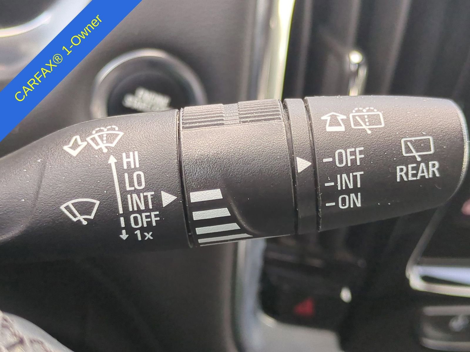 Thumbnail: 2023 Chevrolet Traverse - 26