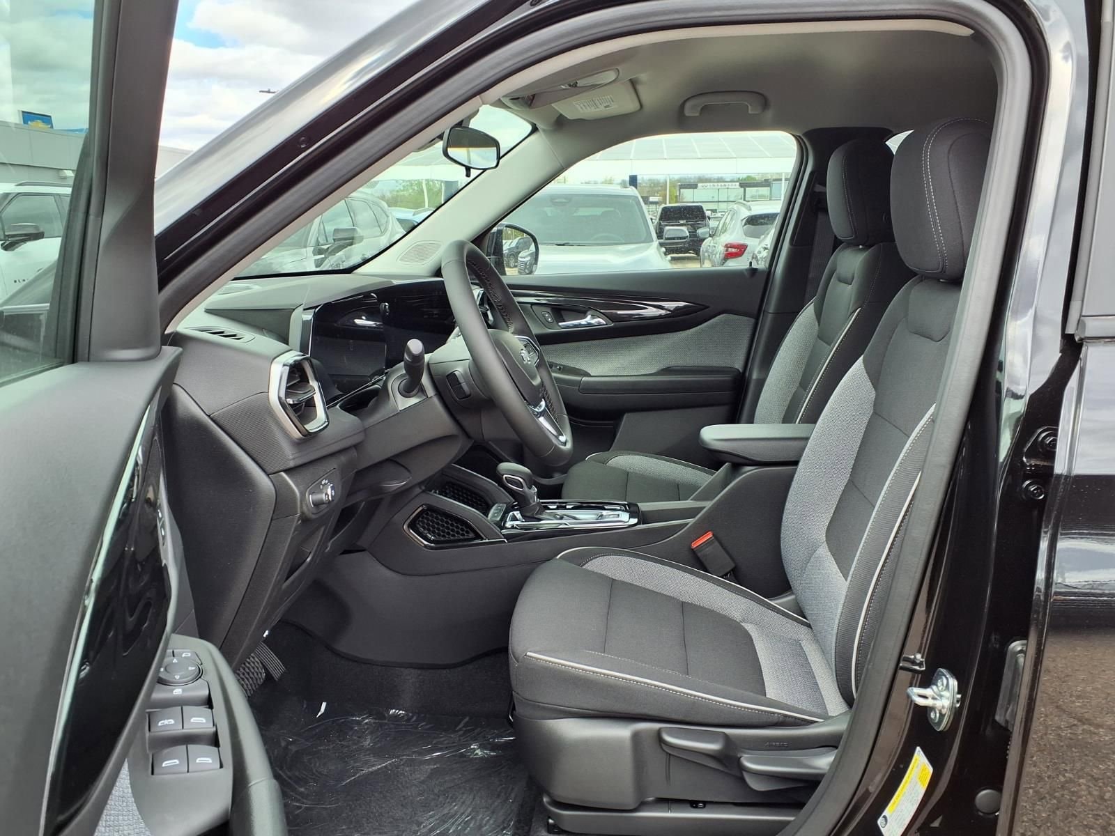 Thumbnail: 2026 Chevrolet TrailBlazer - 15