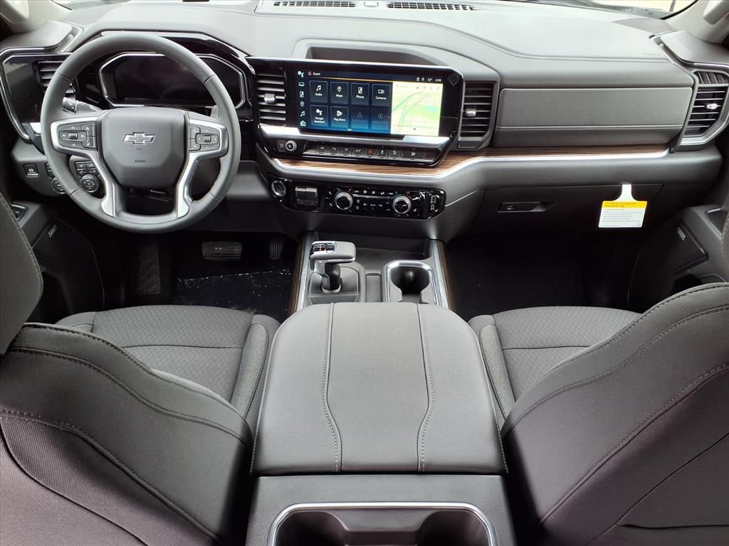 Thumbnail: 2026 Chevrolet Silverado 1500 - 10