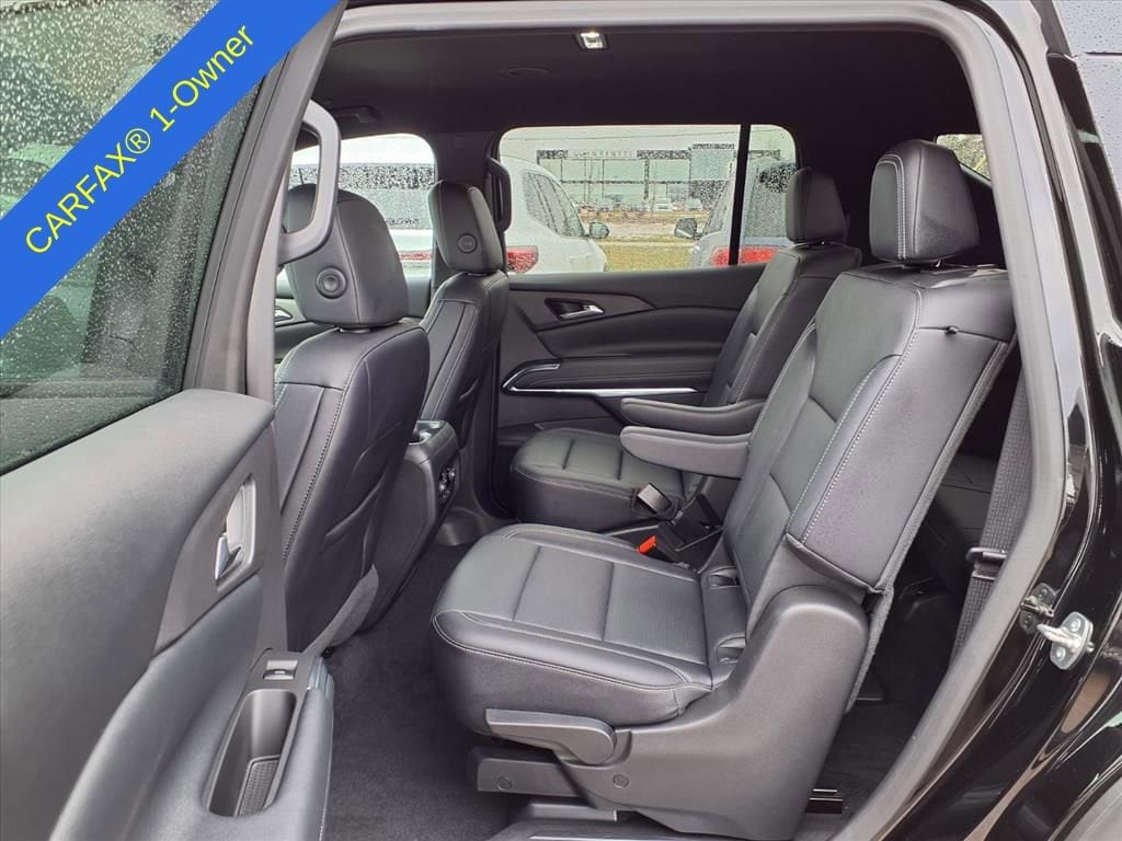 Thumbnail: 2025 Chevrolet Traverse - 11