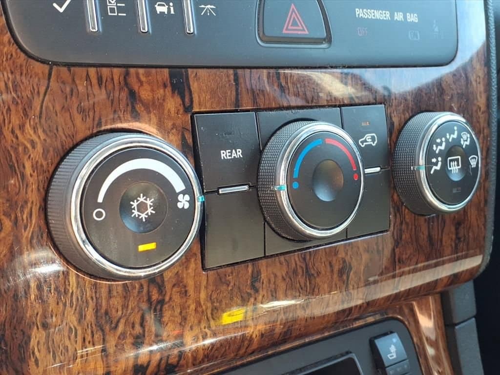 Thumbnail: 2013 Chevrolet Traverse - 28