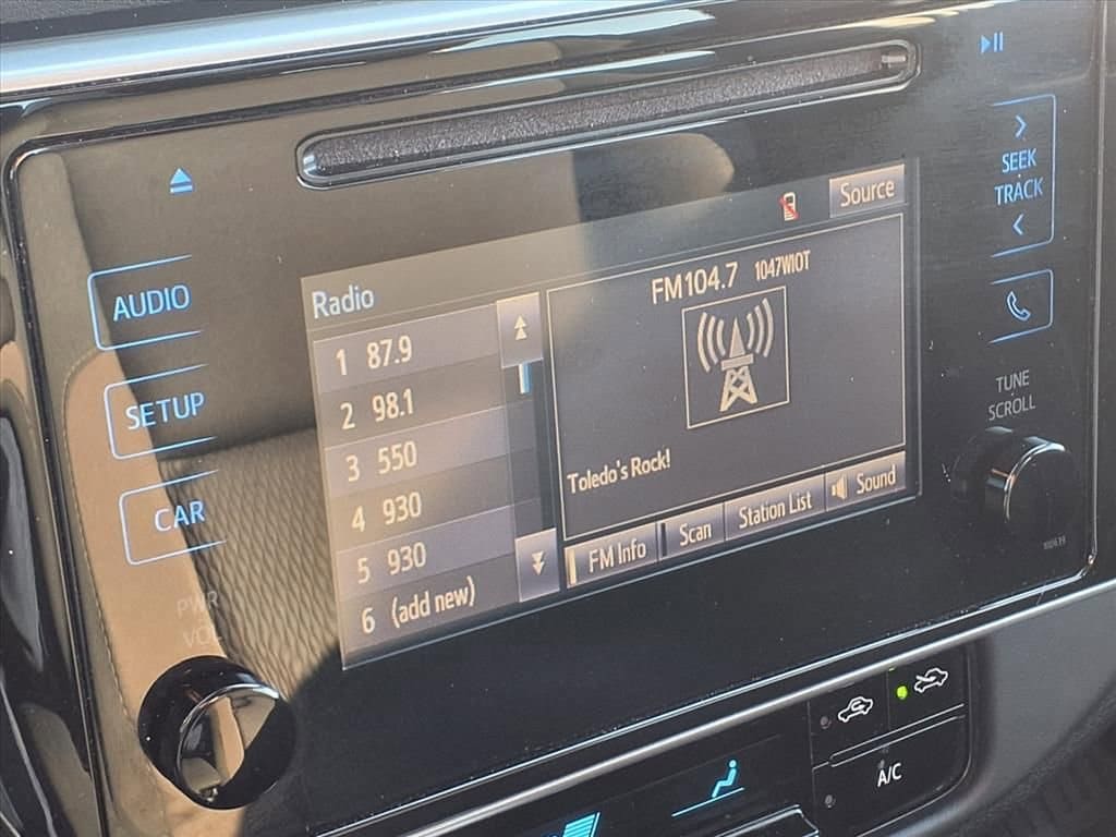 Thumbnail: 2019 Toyota Corolla - 21