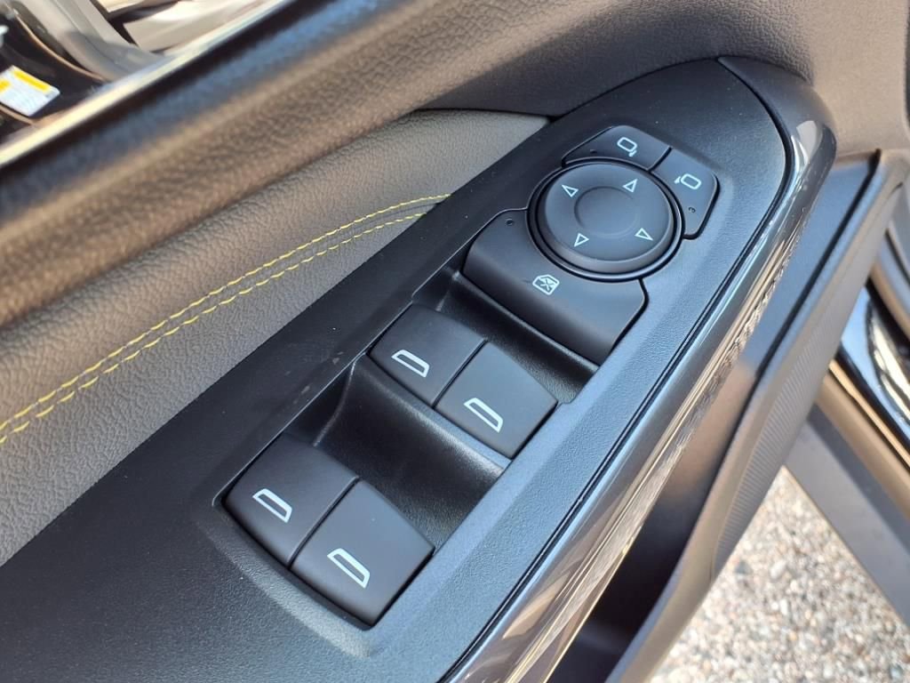 Thumbnail: 2025 Chevrolet Trax - 13