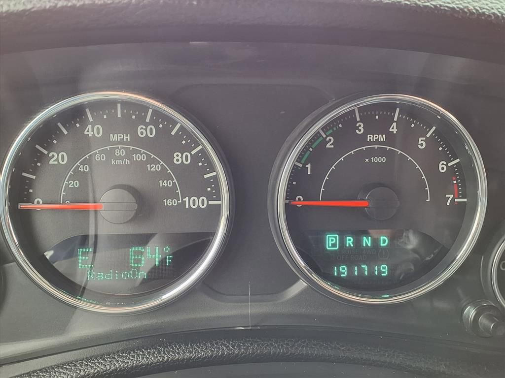 Thumbnail: 2013 Jeep Wrangler - 17