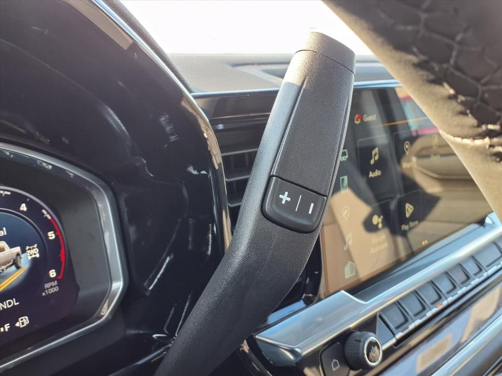 Thumbnail: 2026 Chevrolet Silverado 2500 - 19