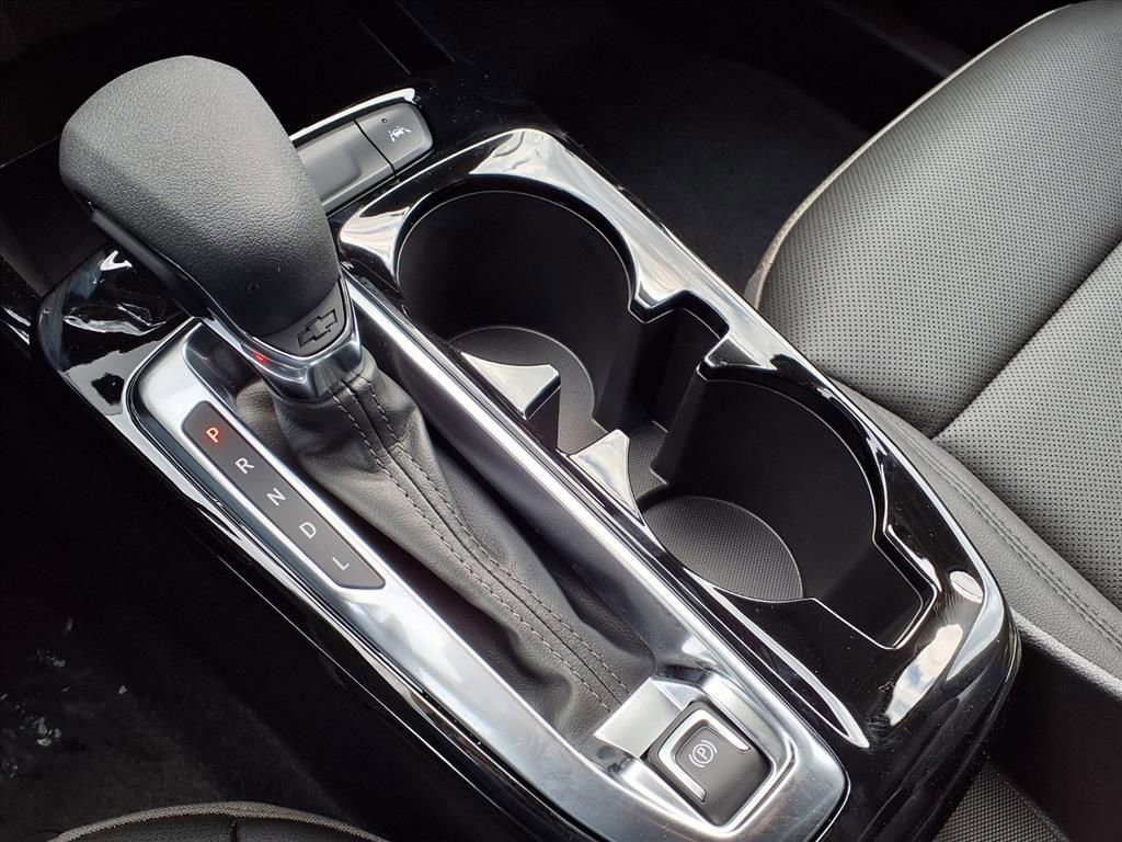 Thumbnail: 2026 Chevrolet Trax - 18