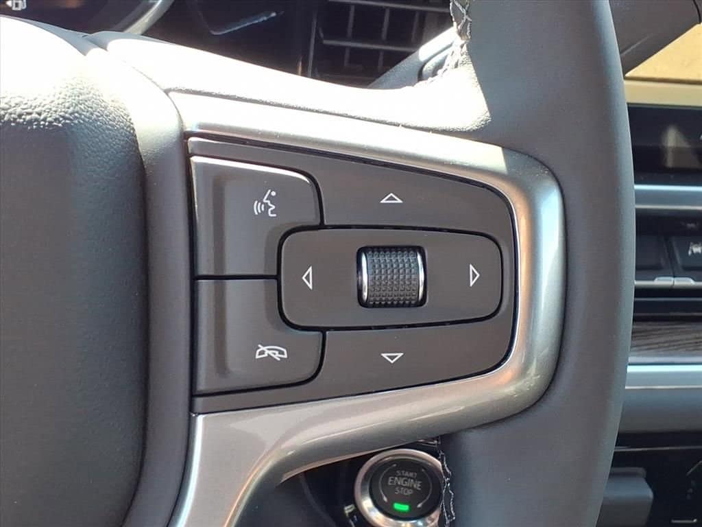 Thumbnail: 2026 Chevrolet Silverado 1500 - 22