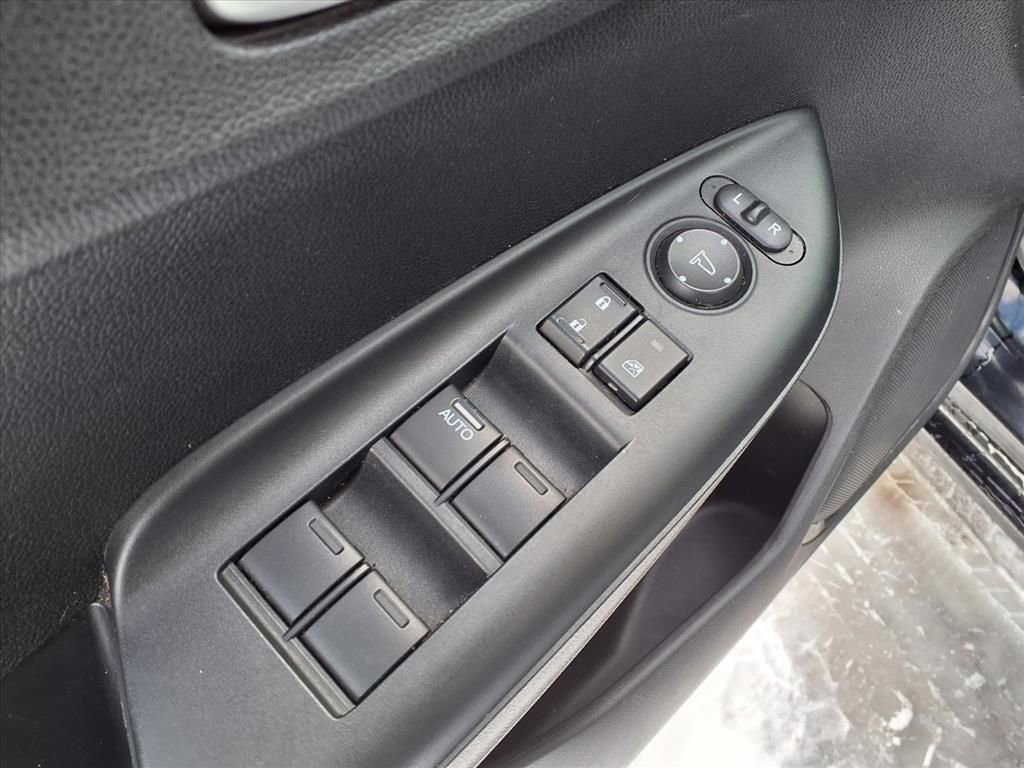 Thumbnail: 2015 Honda Fit - 15